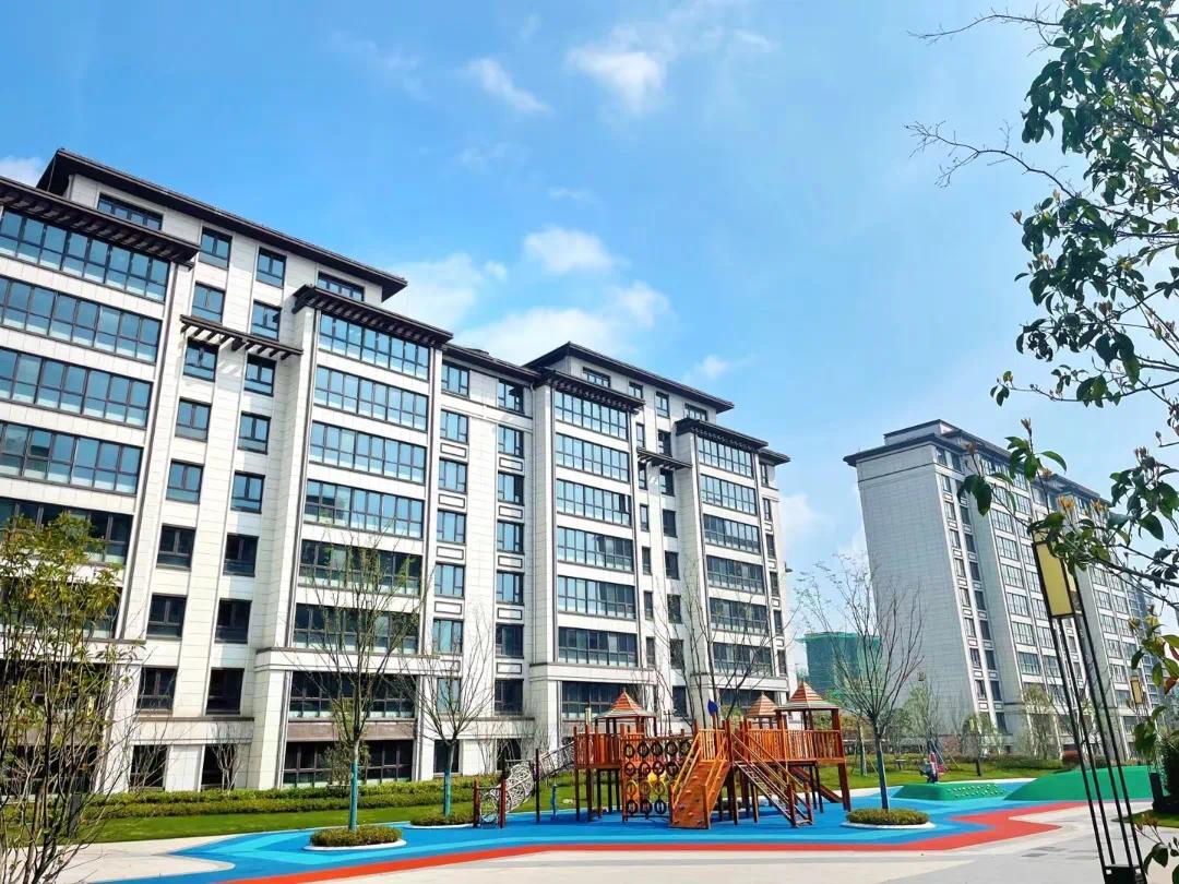 6966集团-不凡成就非凡,相信品牌的力量