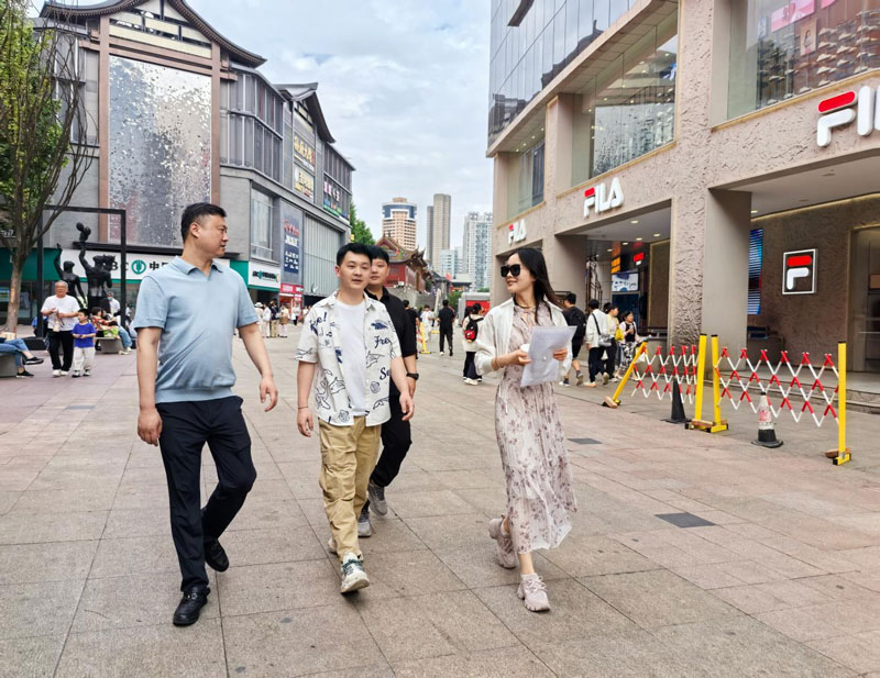 6966集团-不凡成就非凡,相信品牌的力量
