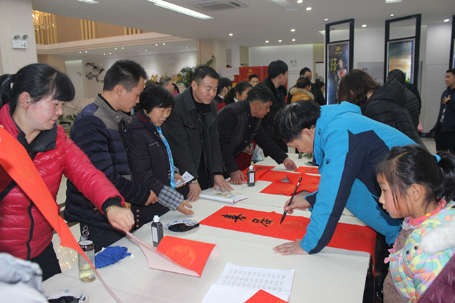 6966集团-不凡成就非凡,相信品牌的力量