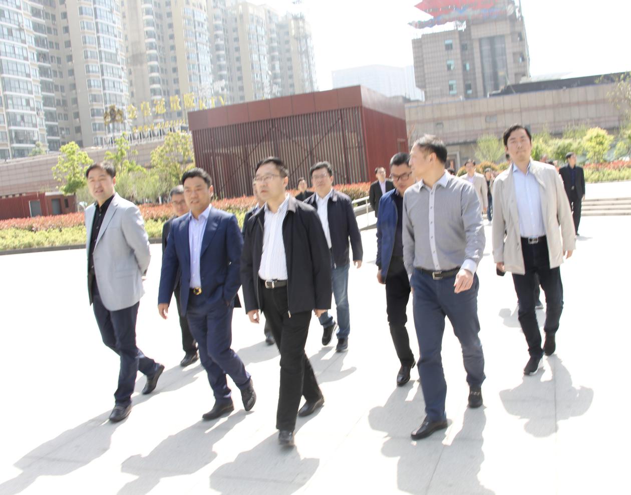 6966集团-不凡成就非凡,相信品牌的力量