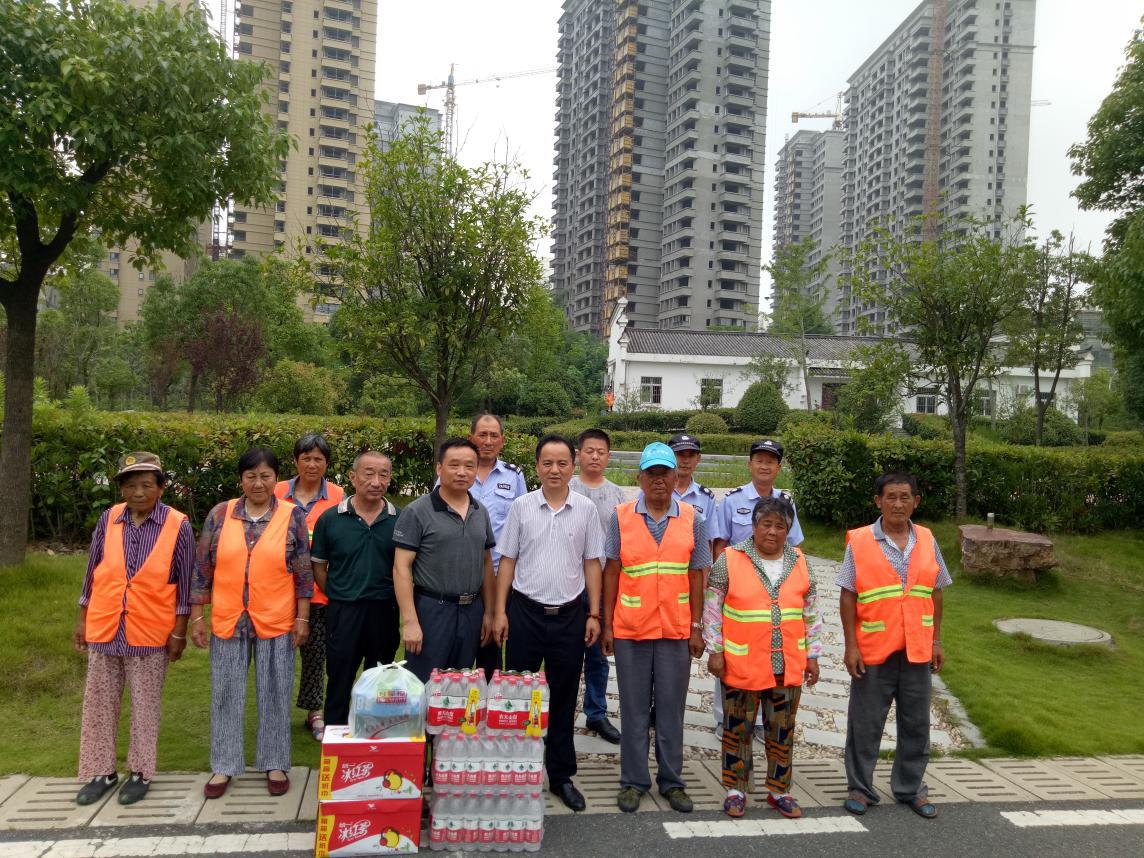 6966集团-不凡成就非凡,相信品牌的力量