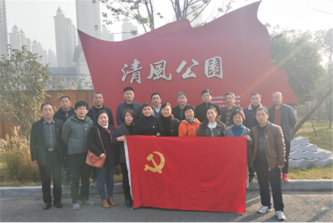 20181203105614_5781 6966集团-不凡成就非凡,相信品牌的力量