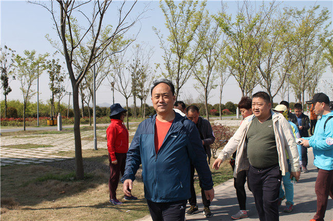 6966集团-不凡成就非凡,相信品牌的力量