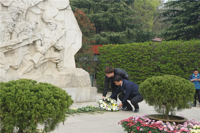 20190419085634_5451 6966集团-不凡成就非凡,相信品牌的力量