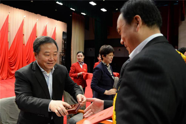 6966集团-不凡成就非凡,相信品牌的力量