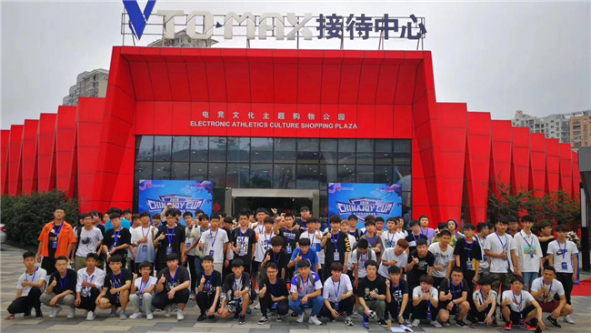 20190712162823_0859 6966集团-不凡成就非凡,相信品牌的力量