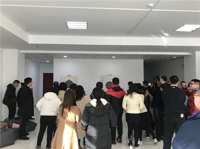 20200121152254_9407 6966集团-不凡成就非凡,相信品牌的力量