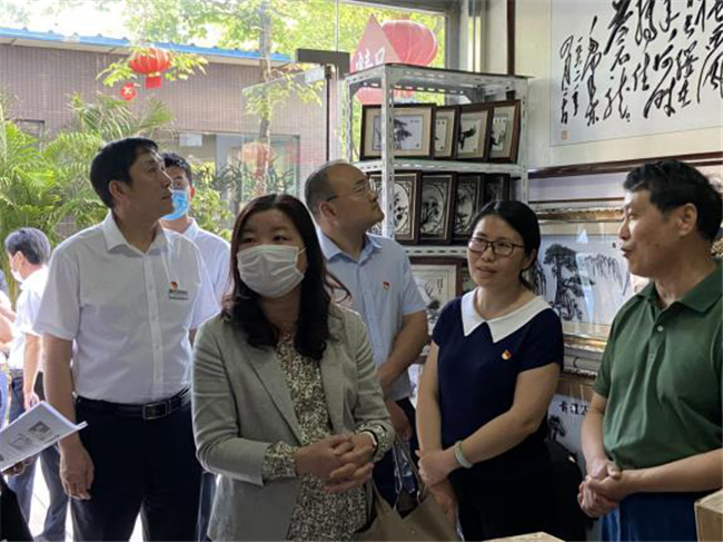 6966集团-不凡成就非凡,相信品牌的力量