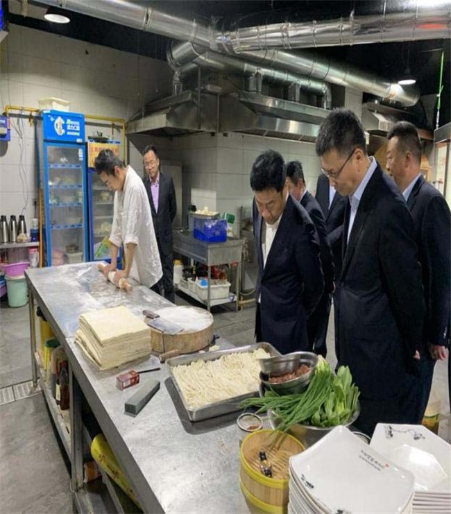 6966集团-不凡成就非凡,相信品牌的力量