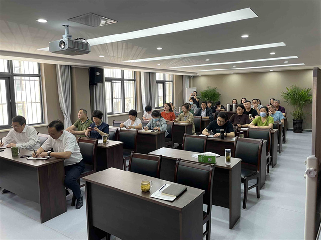 6966集团-不凡成就非凡,相信品牌的力量
