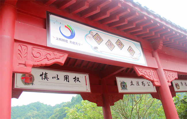 6966集团-不凡成就非凡,相信品牌的力量