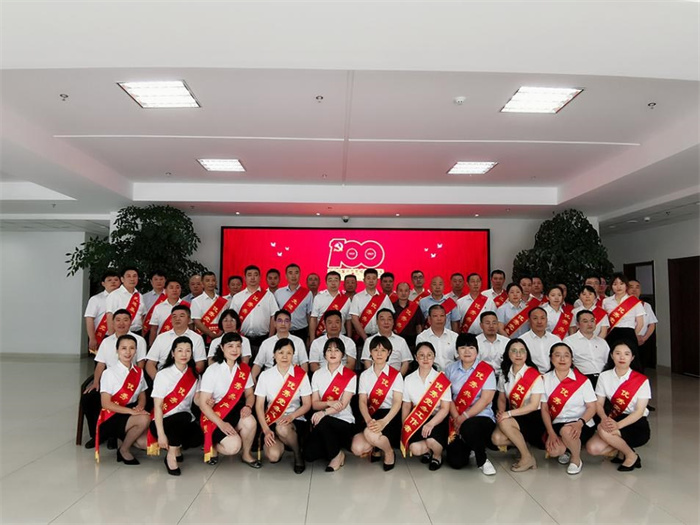 6966集团-不凡成就非凡,相信品牌的力量