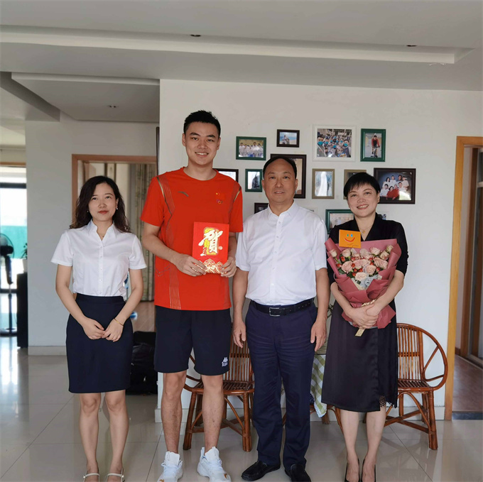 6966集团-不凡成就非凡,相信品牌的力量