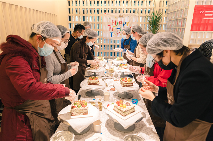 6966集团-不凡成就非凡,相信品牌的力量