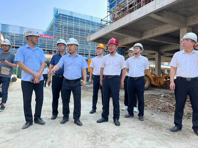 6966集团-不凡成就非凡,相信品牌的力量