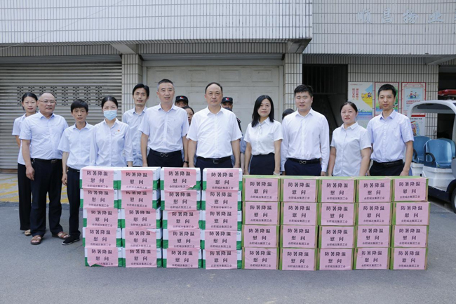 20220808084127_7111 6966集团-不凡成就非凡,相信品牌的力量