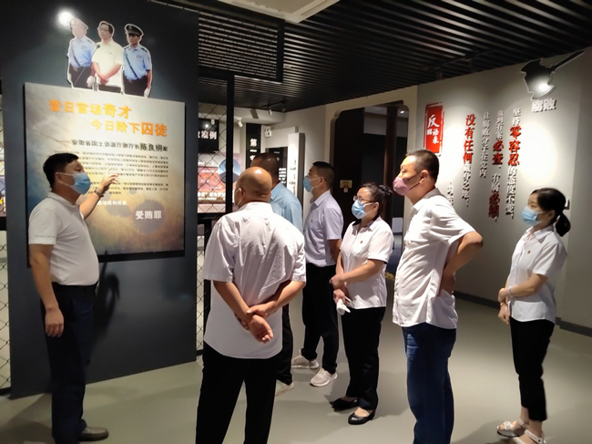 6966集团-不凡成就非凡,相信品牌的力量
