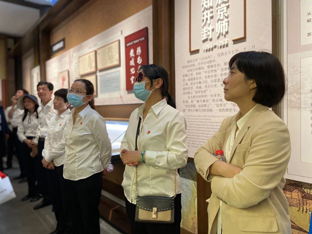 6966集团-不凡成就非凡,相信品牌的力量