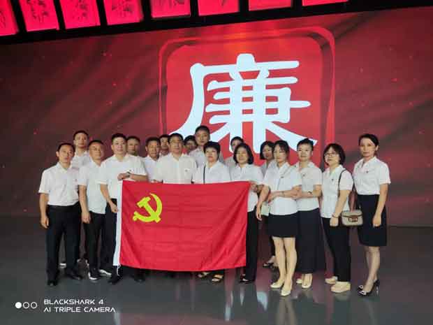 6966集团-不凡成就非凡,相信品牌的力量