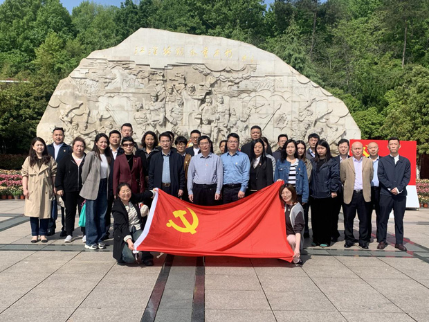 6966集团-不凡成就非凡,相信品牌的力量