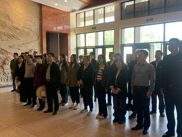 6966集团-不凡成就非凡,相信品牌的力量