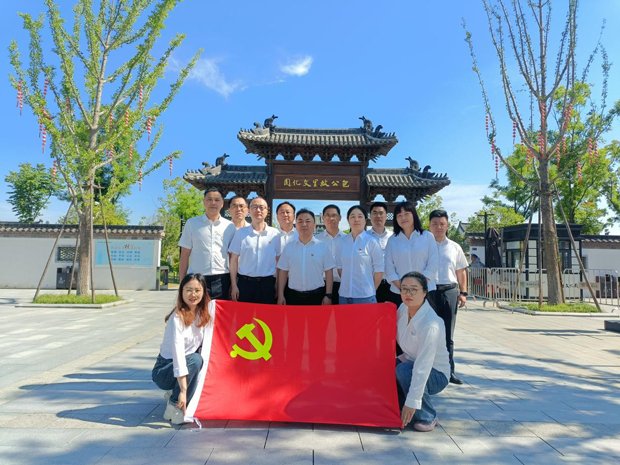 6966集团-不凡成就非凡,相信品牌的力量