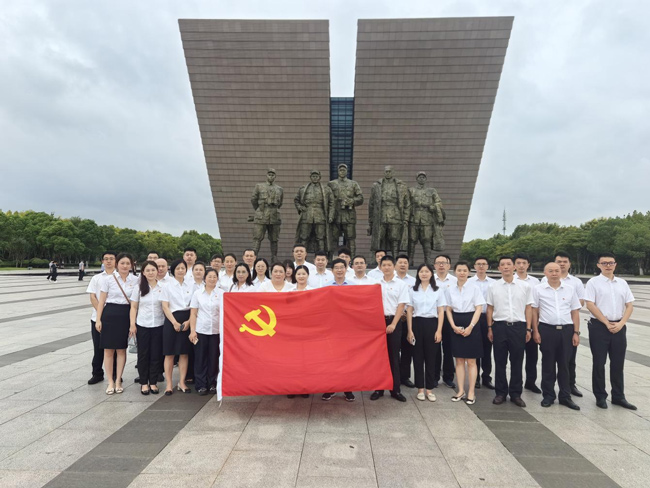 6966集团-不凡成就非凡,相信品牌的力量