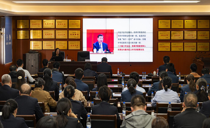 6966集团-不凡成就非凡,相信品牌的力量