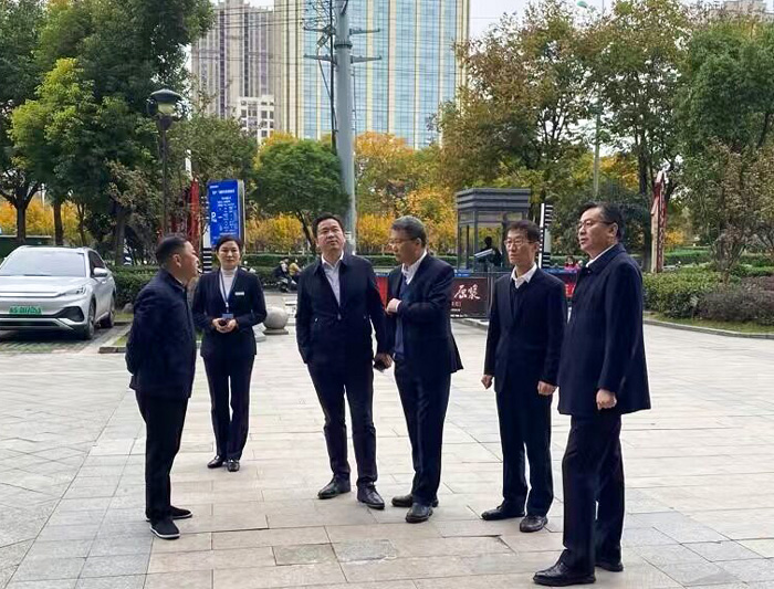 6966集团-不凡成就非凡,相信品牌的力量