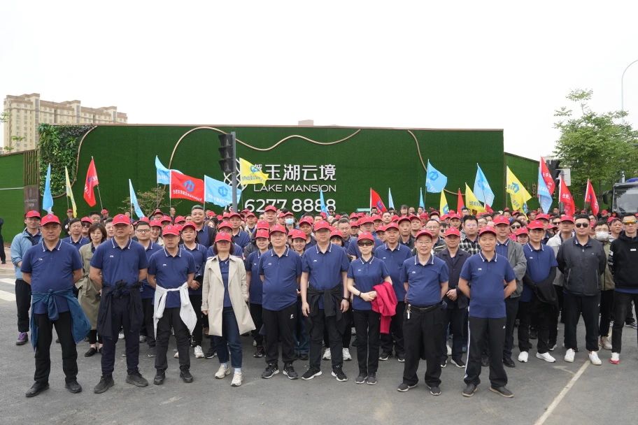 20250414173350_7911 6966集团-不凡成就非凡,相信品牌的力量