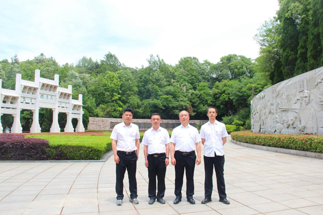 6966集团-不凡成就非凡,相信品牌的力量