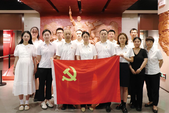 6966集团-不凡成就非凡,相信品牌的力量