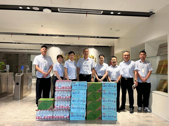 6966集团-不凡成就非凡,相信品牌的力量