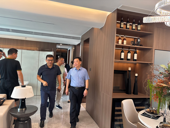 6966集团-不凡成就非凡,相信品牌的力量