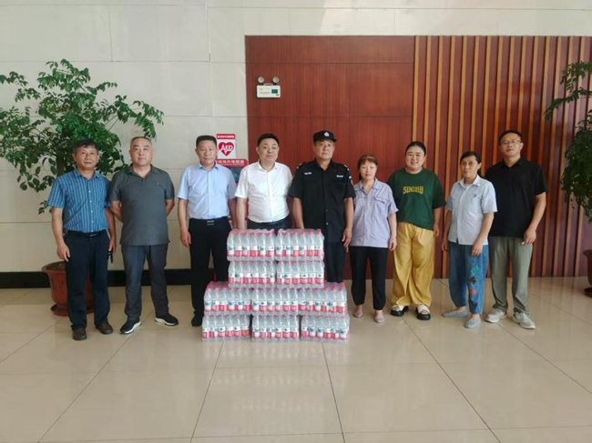 6966集团-不凡成就非凡,相信品牌的力量