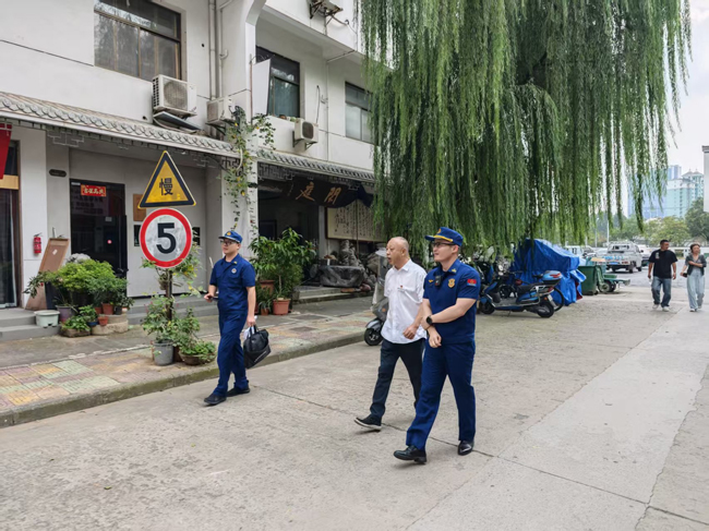 6966集团-不凡成就非凡,相信品牌的力量