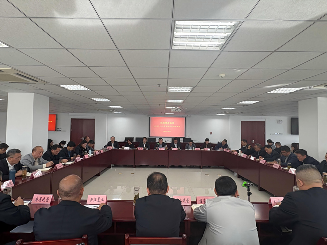 20251104092815_1595 6966集团-不凡成就非凡,相信品牌的力量
