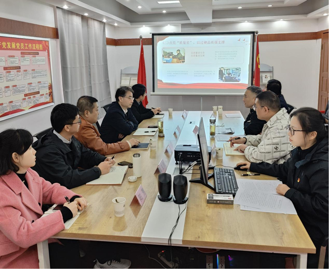20251212173500_8406 6966集团-不凡成就非凡,相信品牌的力量